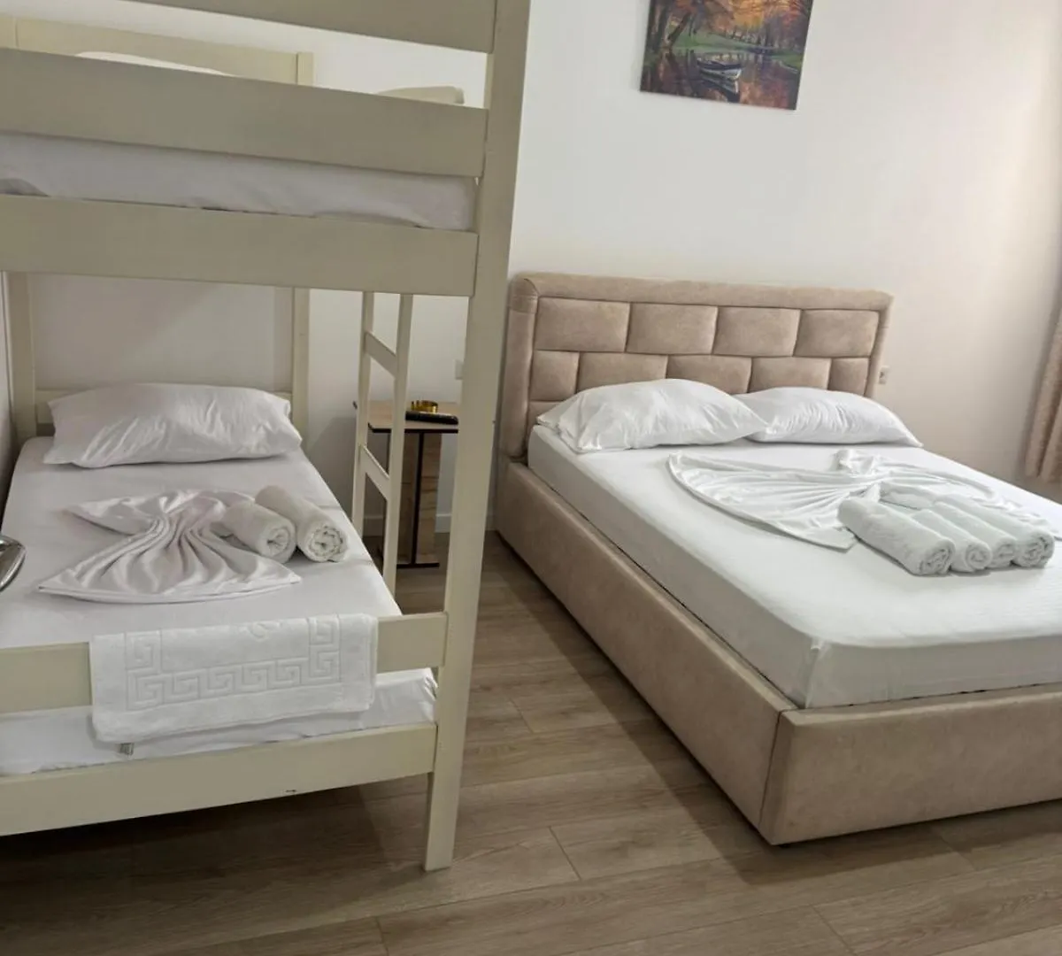Vila Brilant Vlore 0*,  Albania